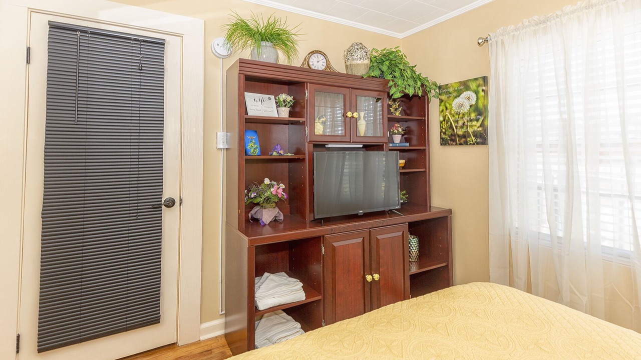 Photo of Bedroom in Bainbridge