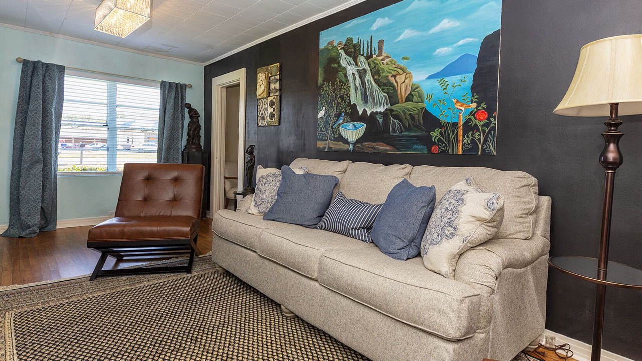 Photo of Livingroom in Bainbridge