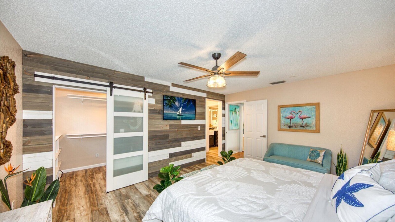 Photo of Bedroom in Seminole