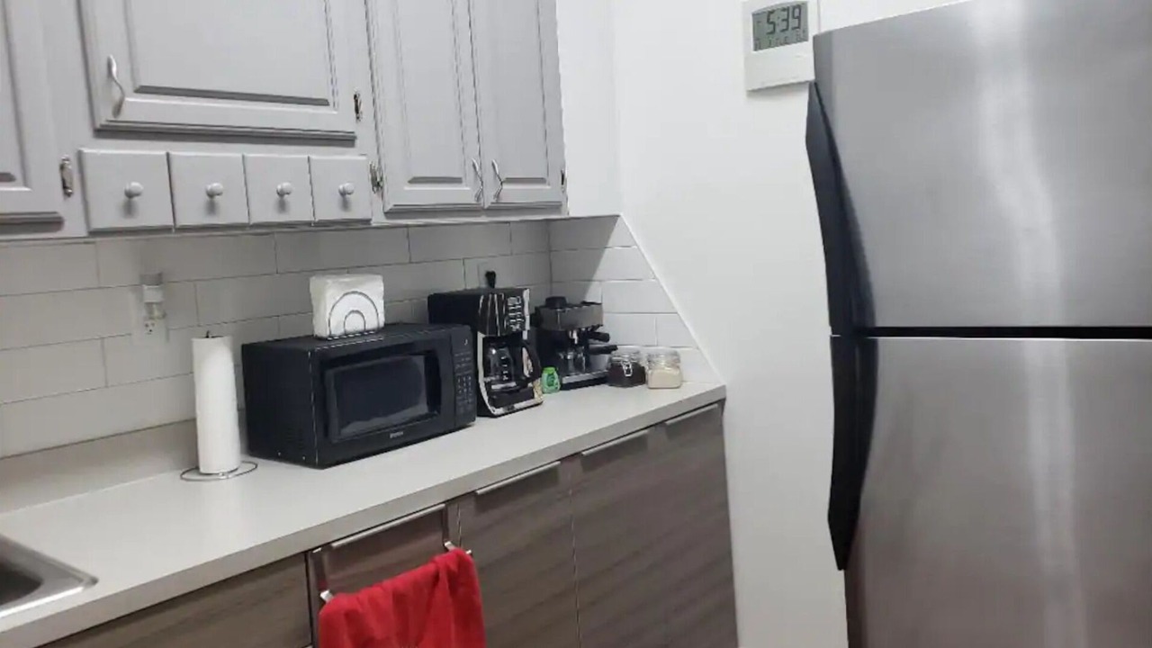 Photo of Kitchen in Bearss Plaza