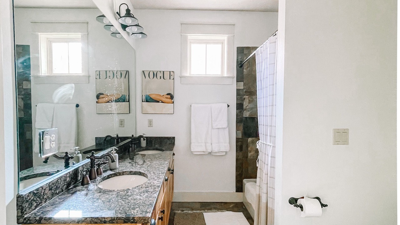 Photo of Bathroom in Grayton Cove