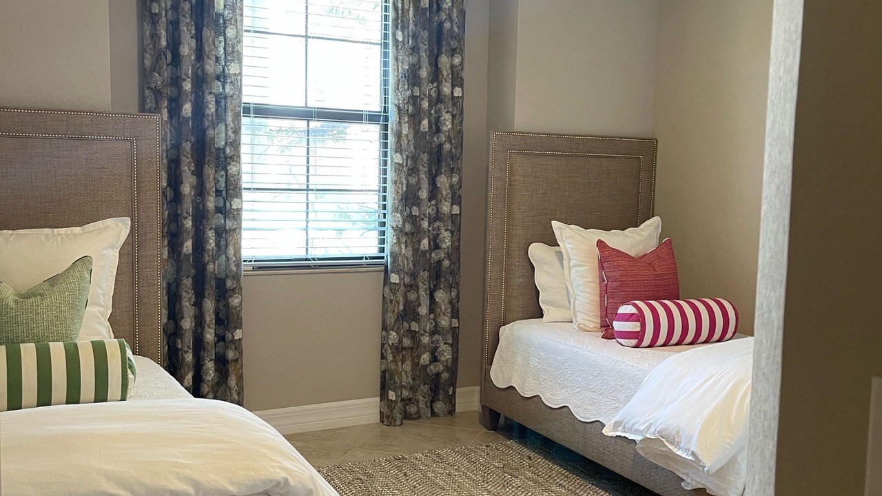Photo of Bedroom in Naples