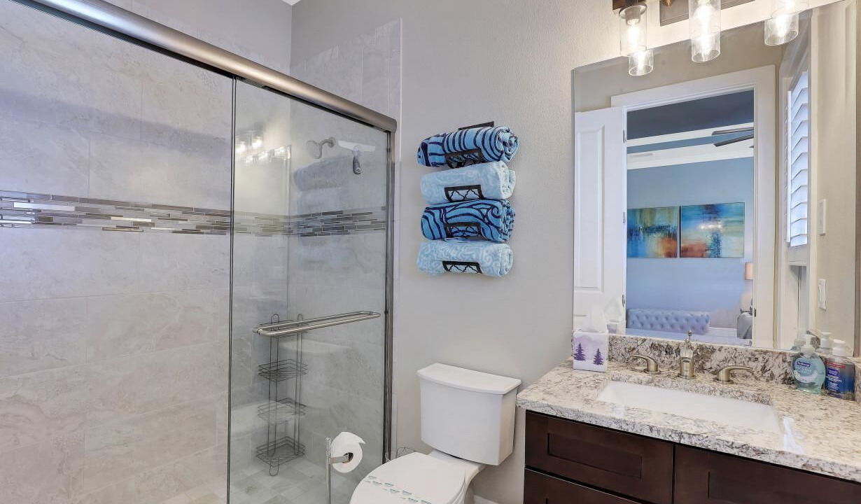 Photo of Bathroom in Pelican