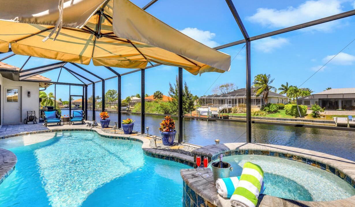 Photo of Outdoor in Pelican