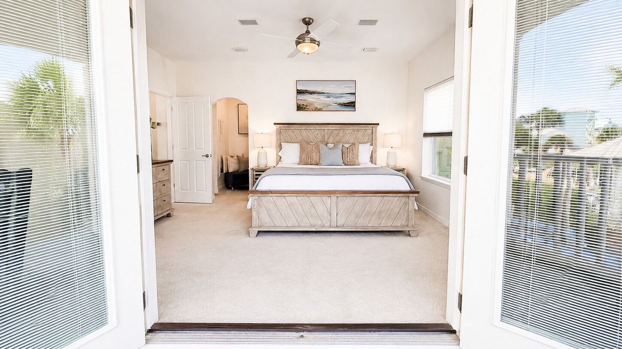 Photo of Bedroom in Dune Allen Beach