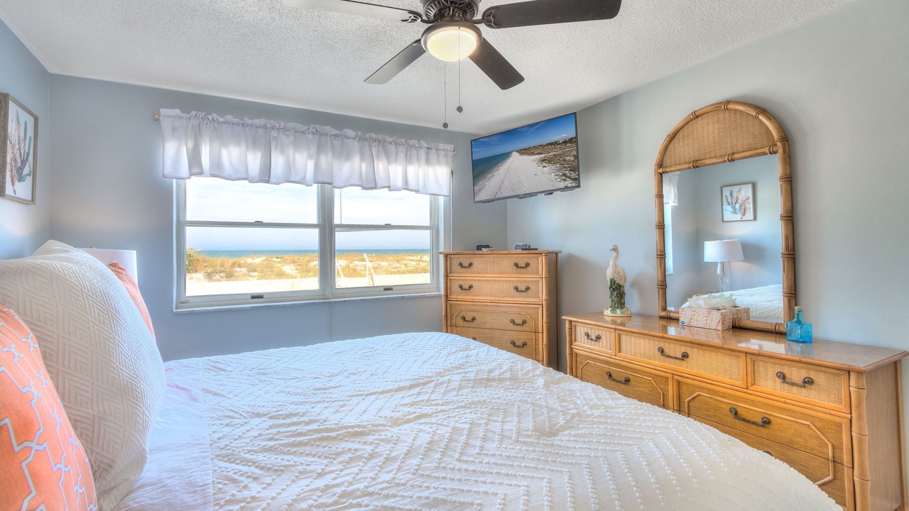 Photo of Bedroom in Bay Esplanade