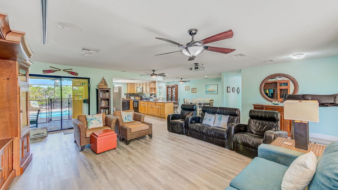 Photo of Bedroom in Apollo Beach