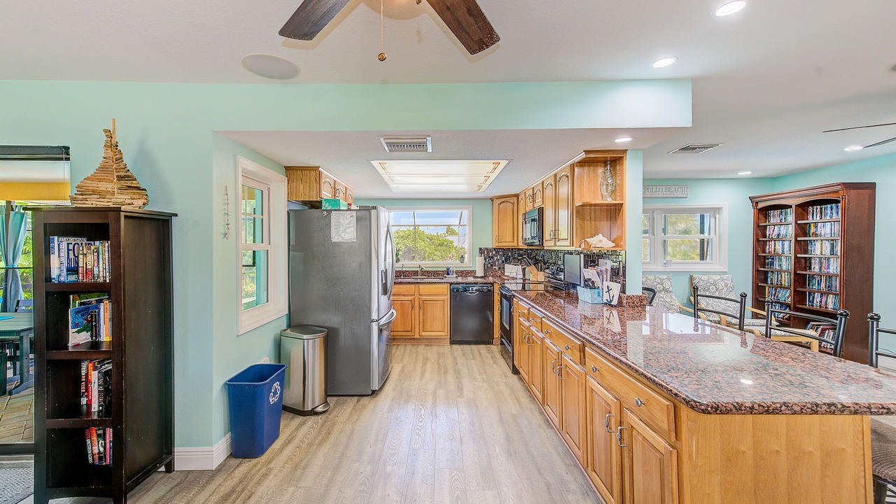 Photo of Kitchen in Apollo Beach