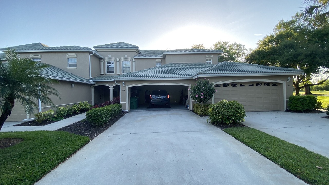 Photo of Outdoor in Naples