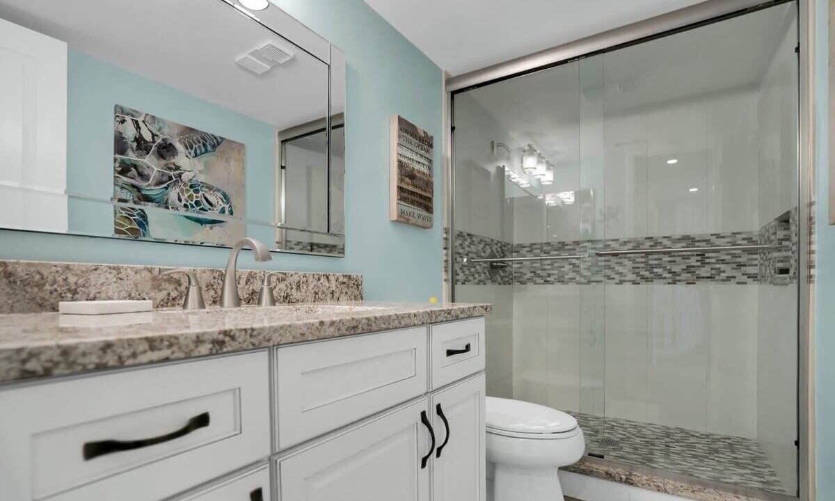 Photo of Bathroom in Crescent Beach