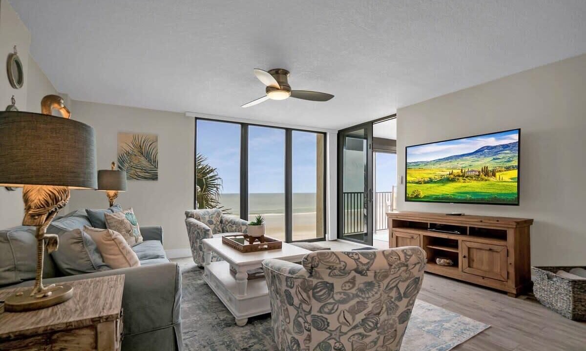 Photo of Bedroom in Crescent Beach