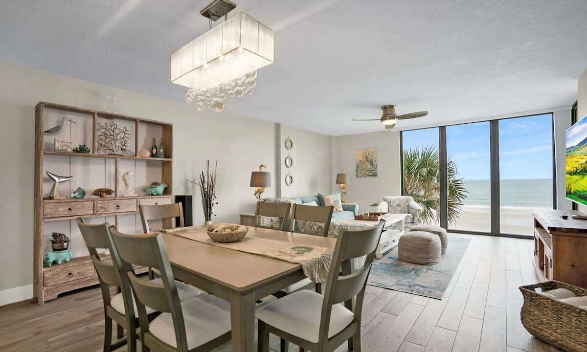 Photo of Bedroom in Crescent Beach