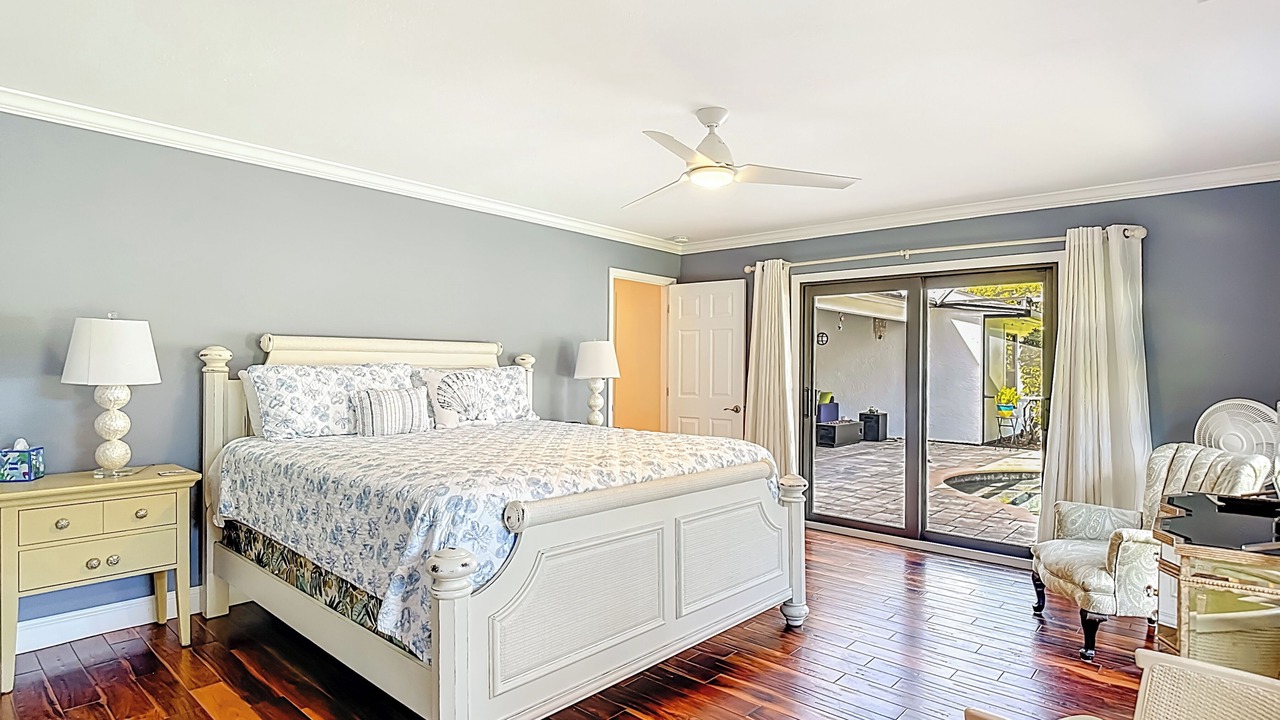 Photo of Bedroom in Palm River Estates