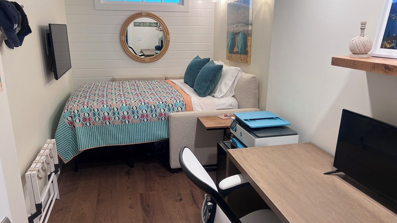 Photo of Bedroom in Longboat Key