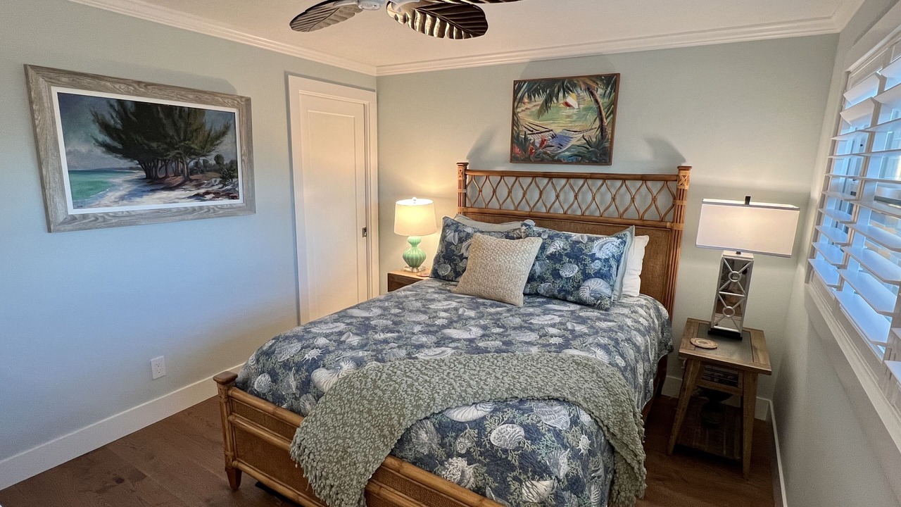 Photo of Bedroom in Longboat Key