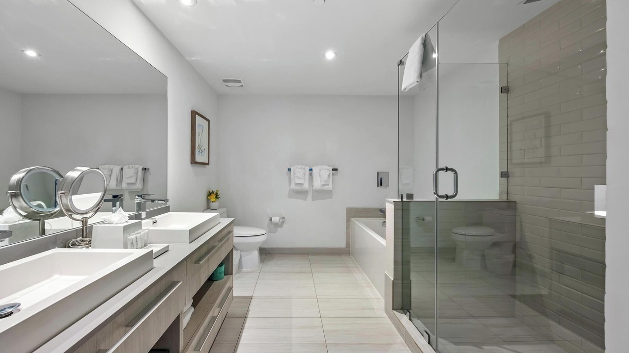 Photo of Bathroom in Hollywood South Central Beach