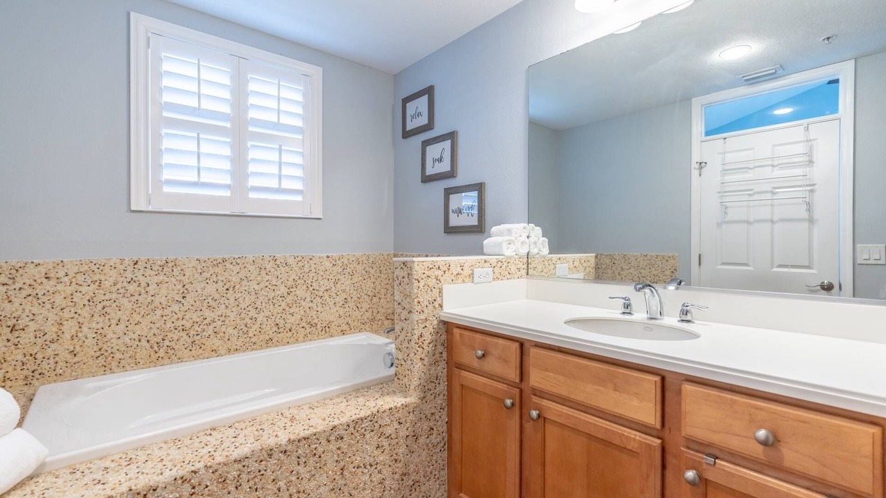 Photo of Bathroom in Ruskin
