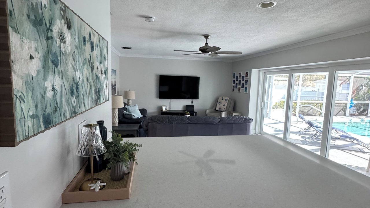 Photo of Livingroom in Seminole