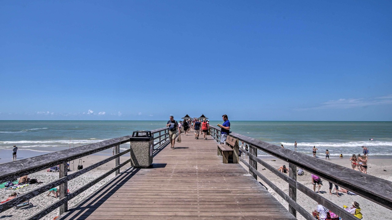 Photo of Others in Old Naples