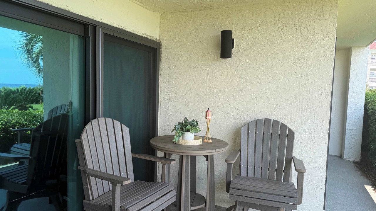 Photo of Patio Balcony in Miramar Beach