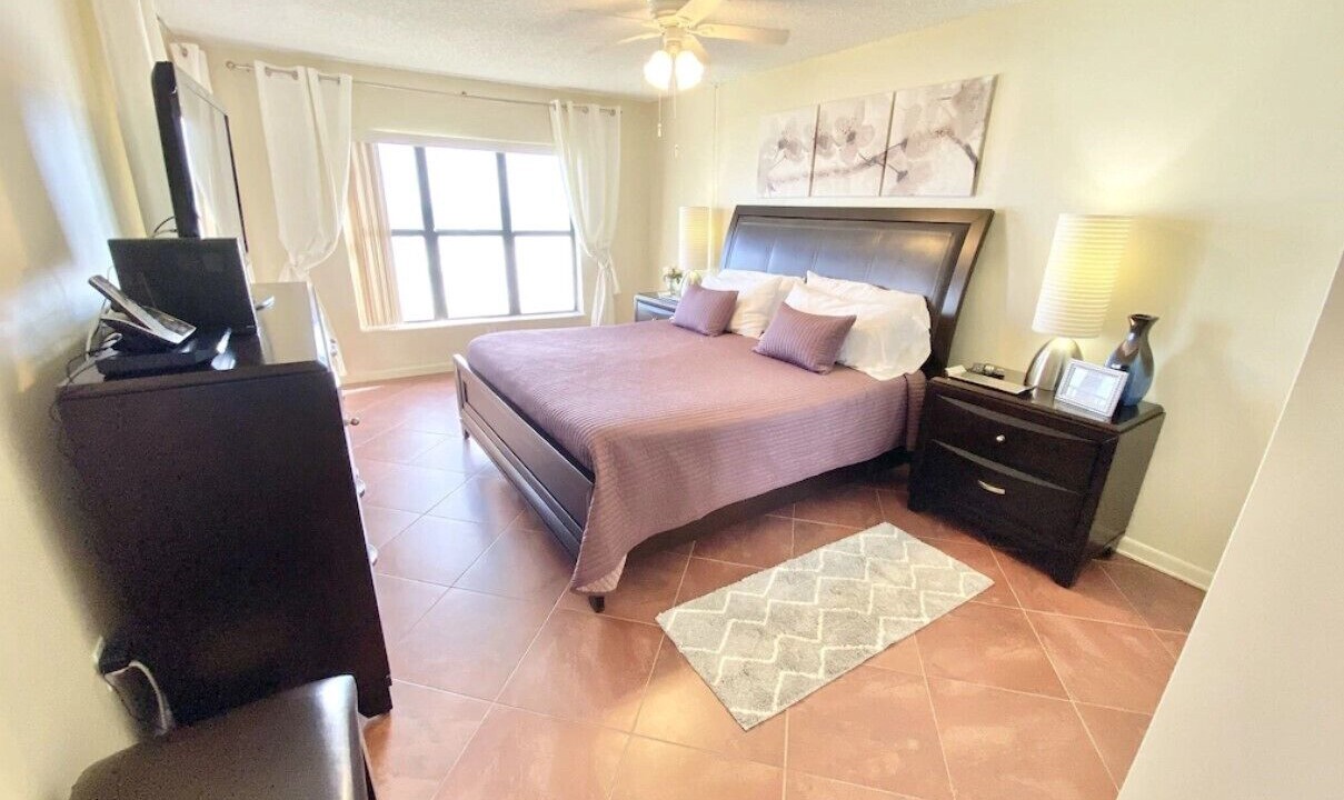 Photo of Bedroom in Hutchinson Island South