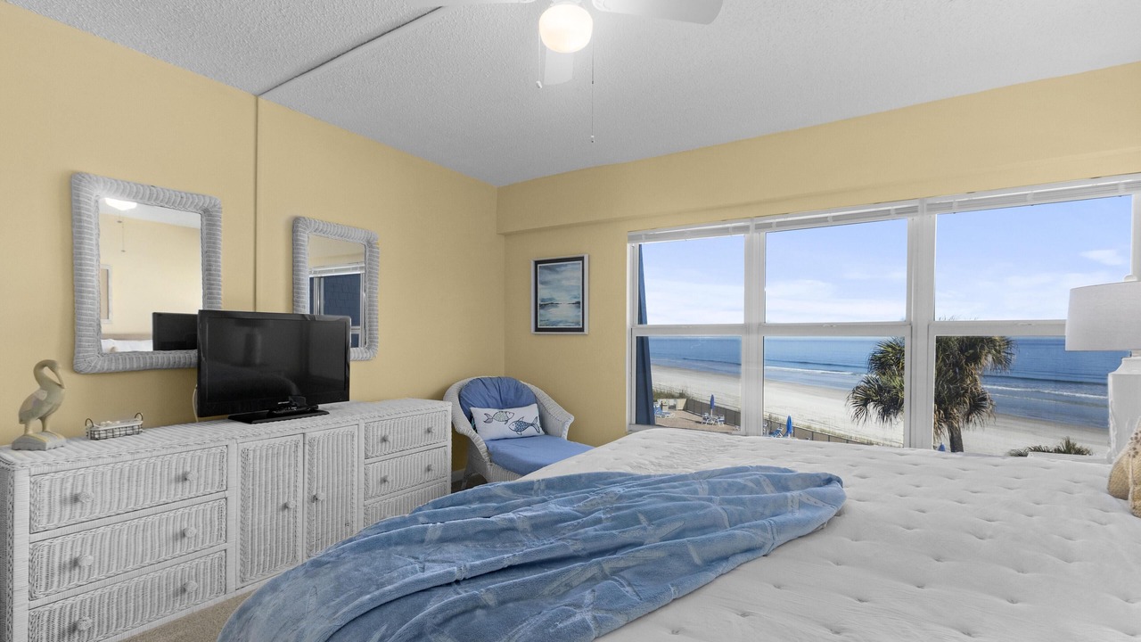 Photo of Patio Balcony in Crescent Beach