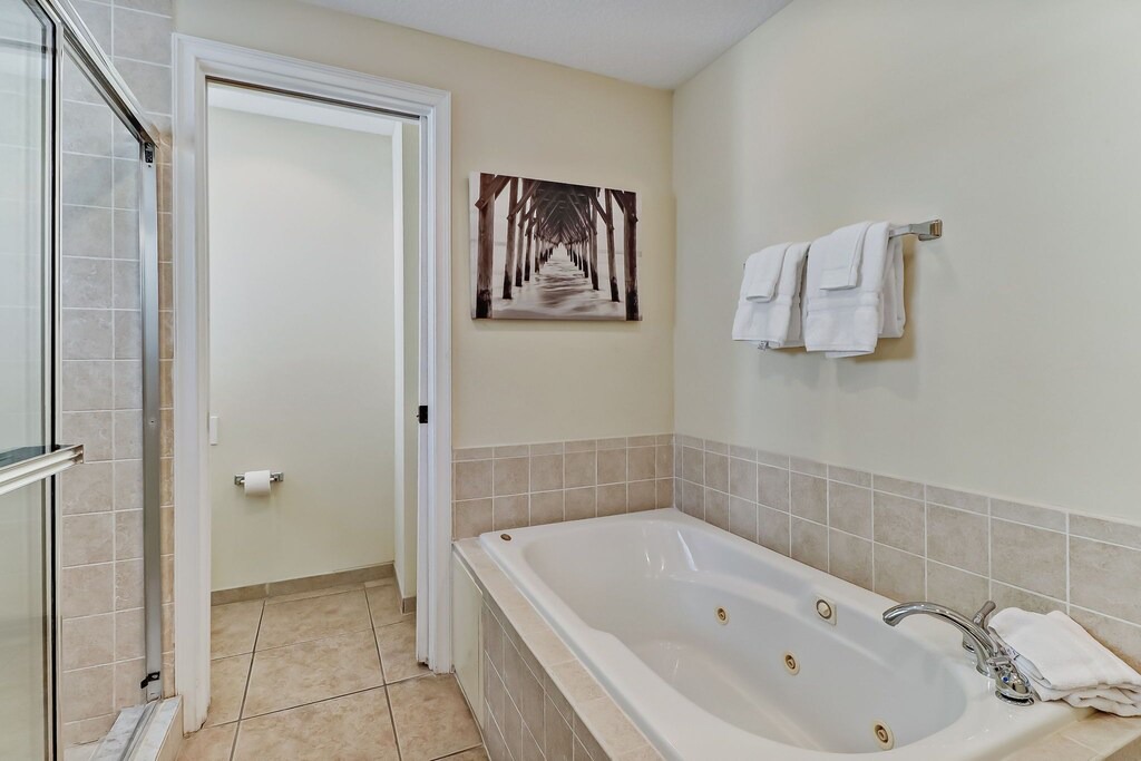 Photo of Bathroom in Fernandina Beach