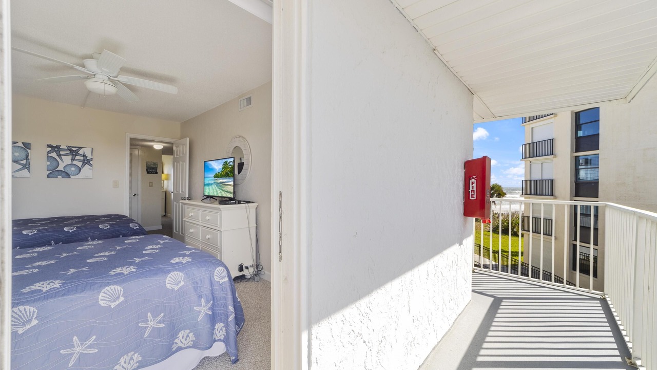 Photo of Bedroom in Crescent Beach