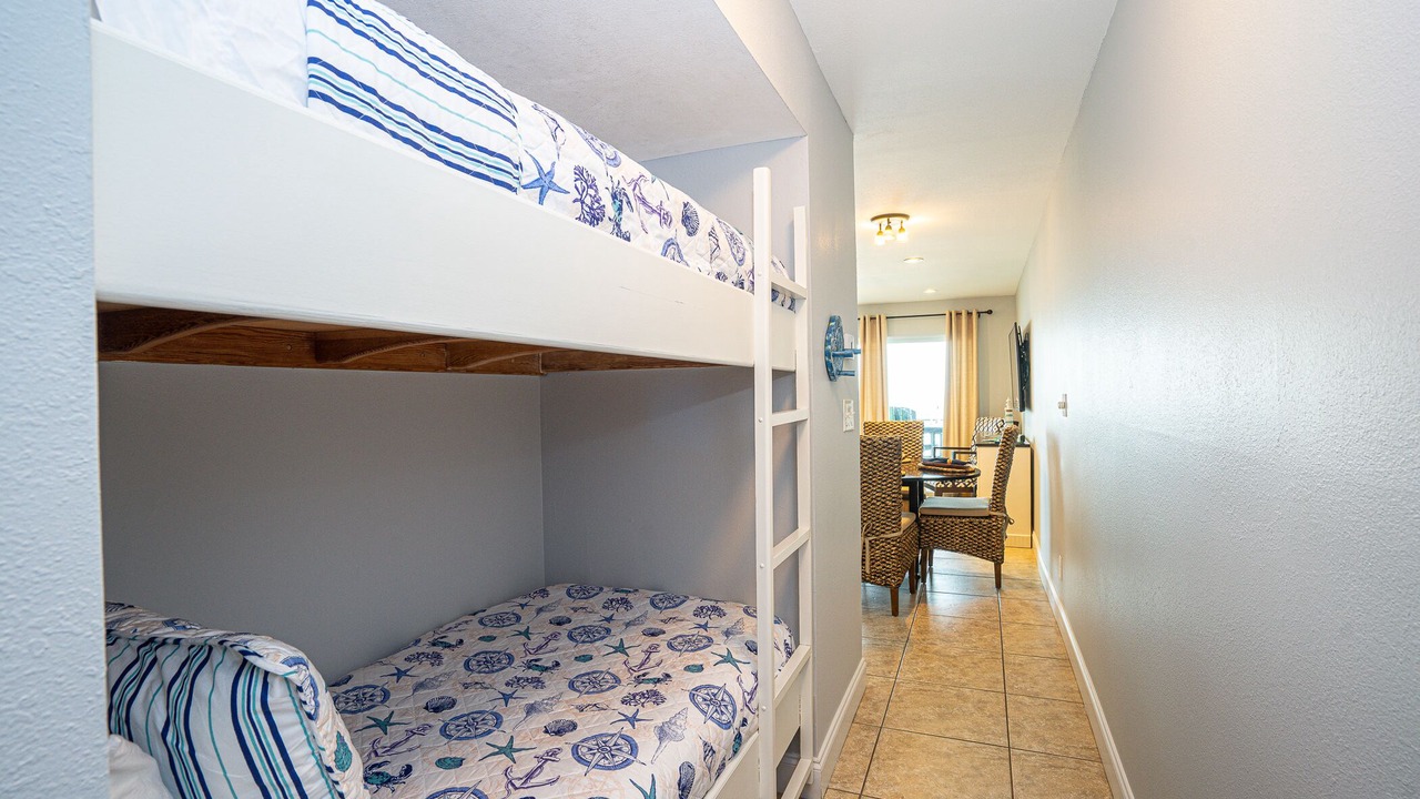 Photo of Bedroom in Seagrove Beach