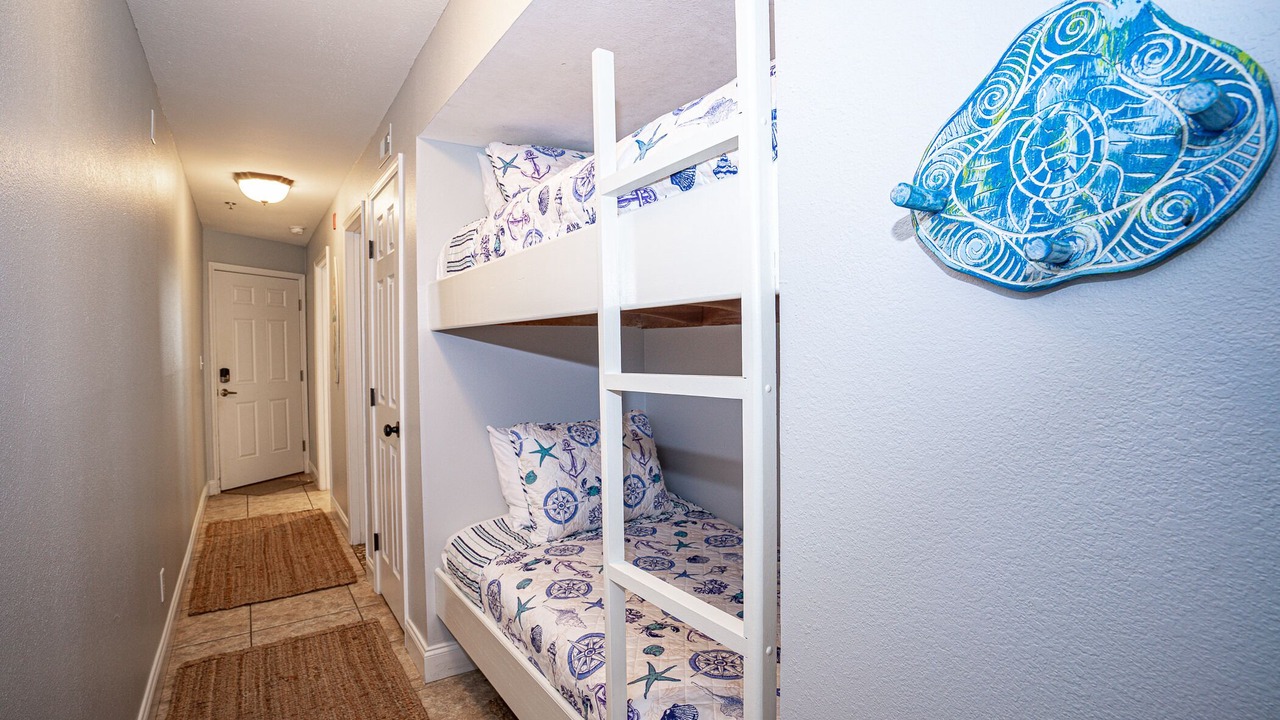 Photo of Bedroom in Seagrove Beach