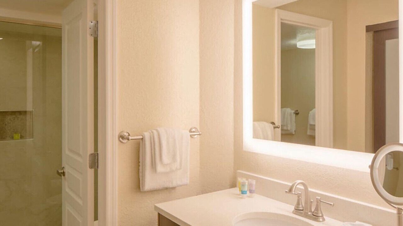 Photo of Bathroom in Ormond Shores