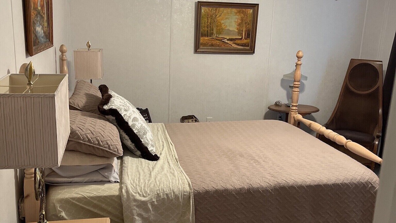 Photo of Bedroom in Pomona Park