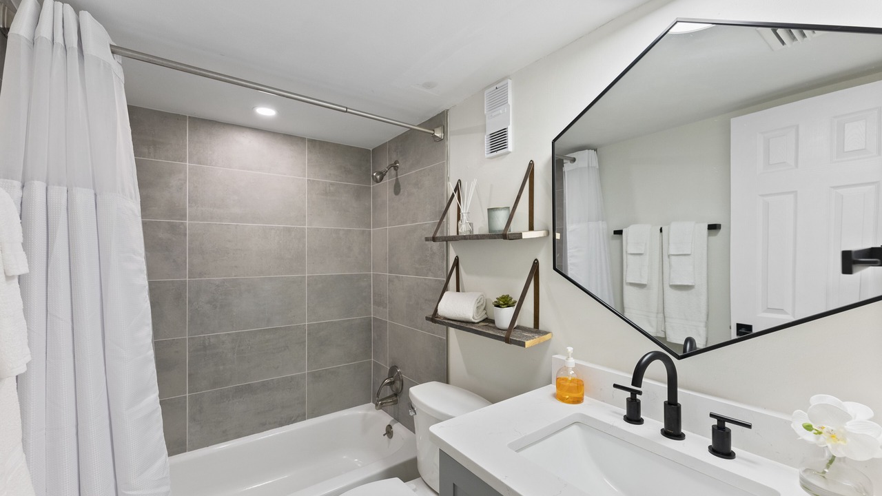 Photo of Bathroom in Satellite Beach