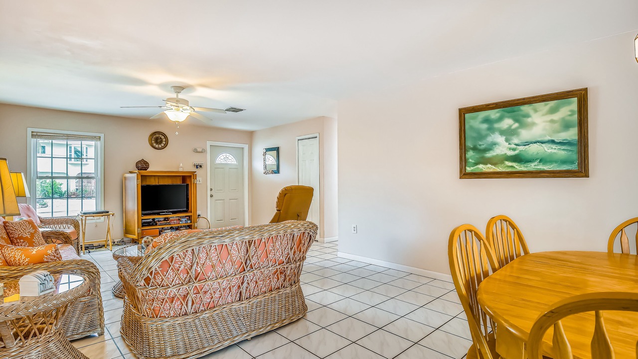 Photo of Livingroom in Big Coppitt Key