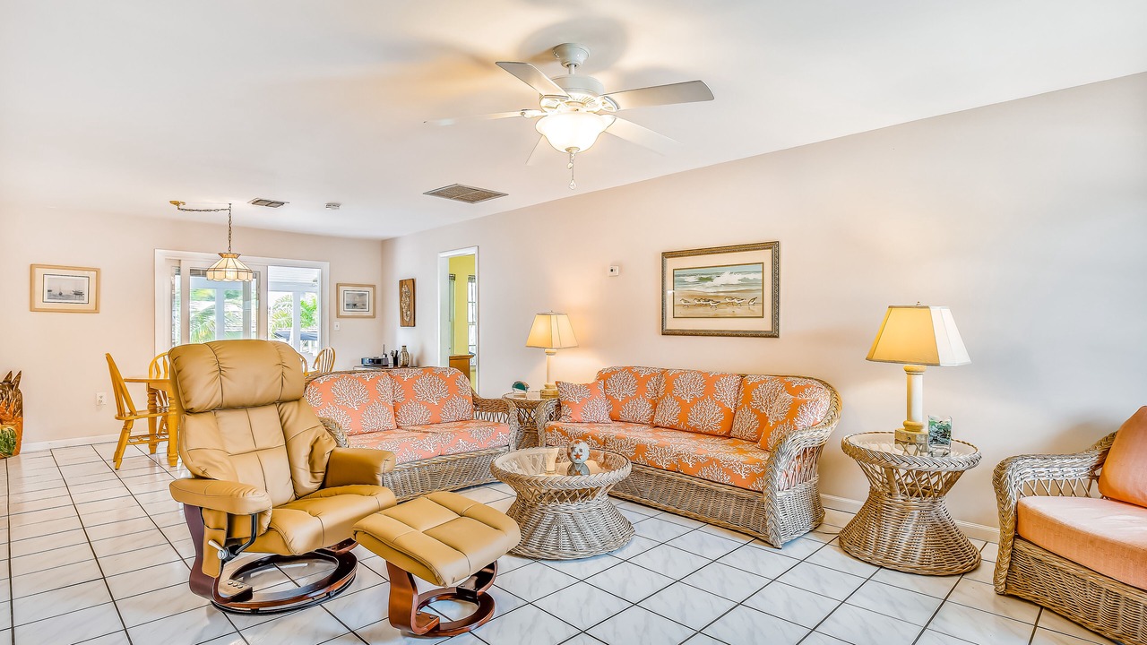 Photo of Livingroom in Big Coppitt Key