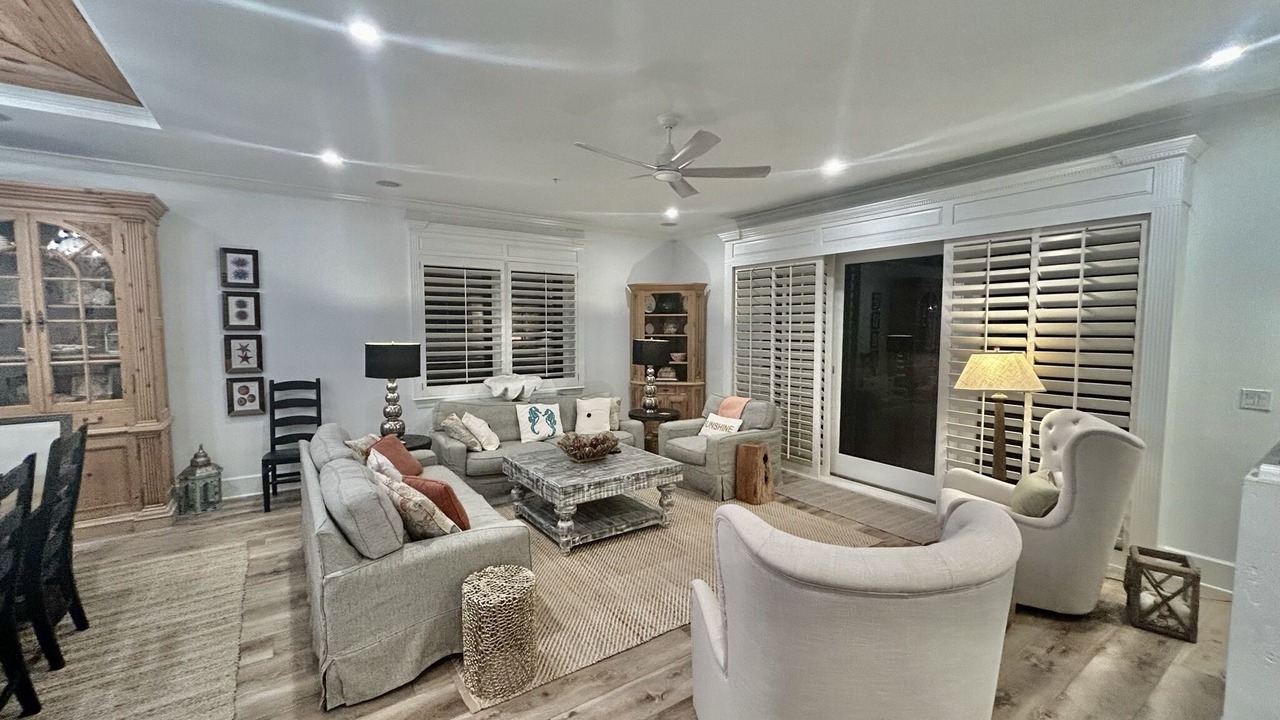 Photo of Livingroom in Santa Rosa Beach