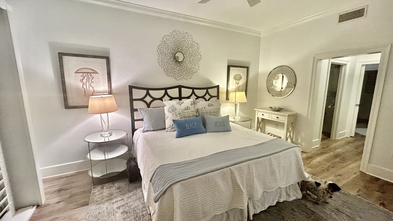 Photo of Bedroom in Santa Rosa Beach