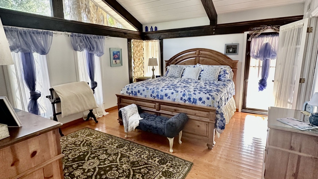 Photo of Bedroom in Homosassa