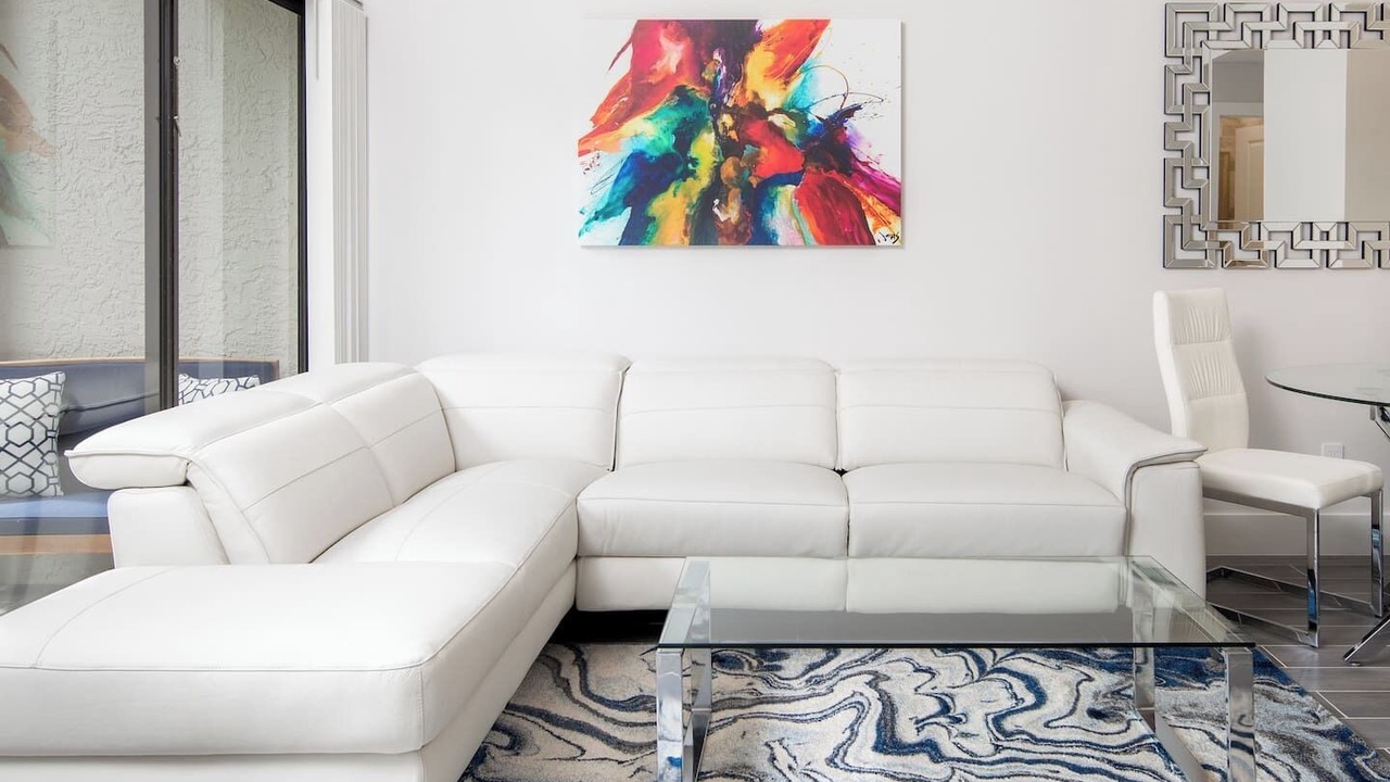 Photo of Livingroom in Central Naples