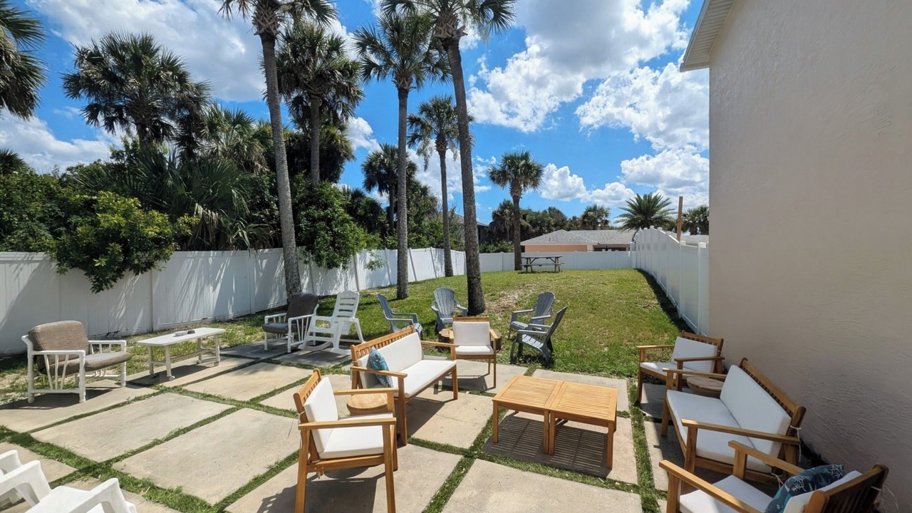 Photo of Patio Balcony in New Smyrna Beach
