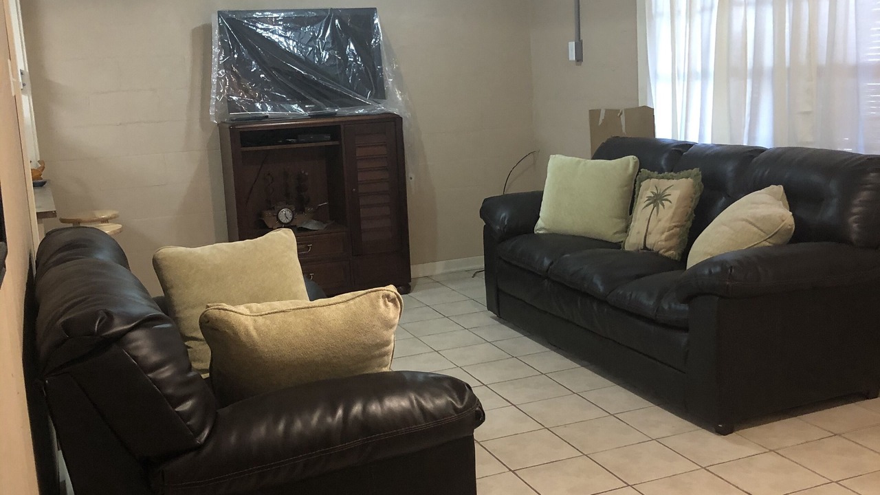 Photo of Livingroom in Indian Pass