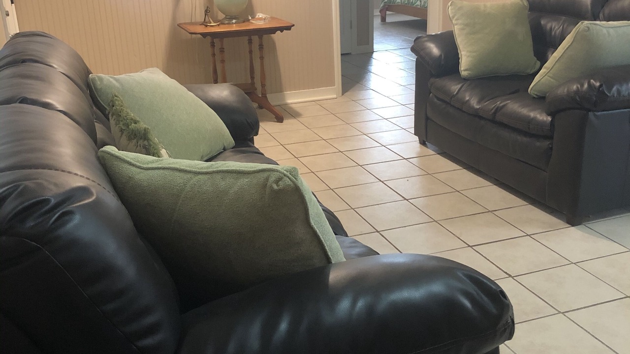 Photo of Livingroom in Indian Pass