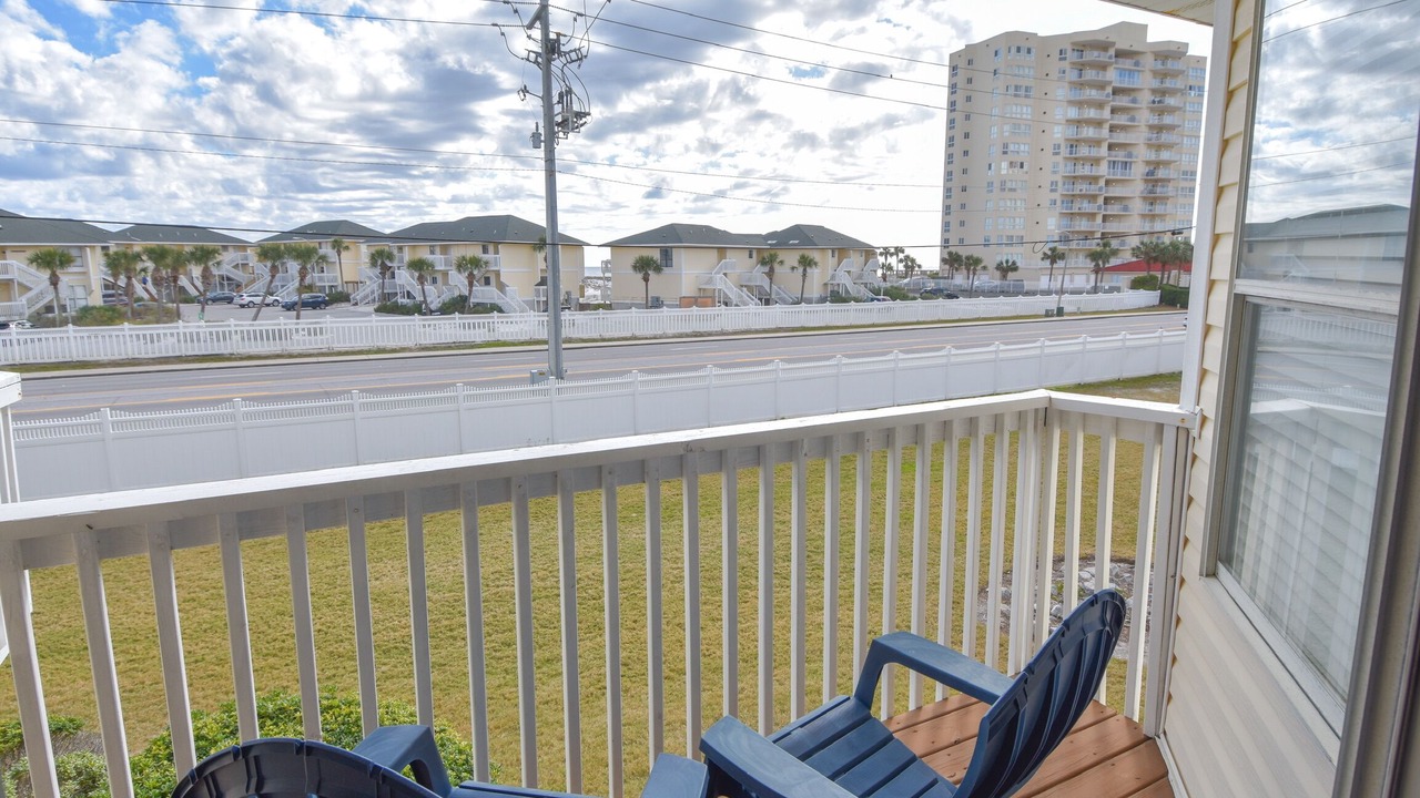 Photo of Patio Balcony in Holiday Isle