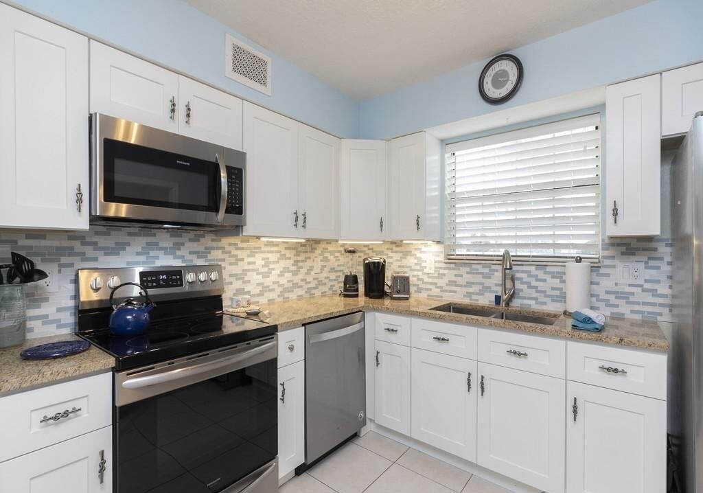 Photo of Kitchen in Crescent Beach