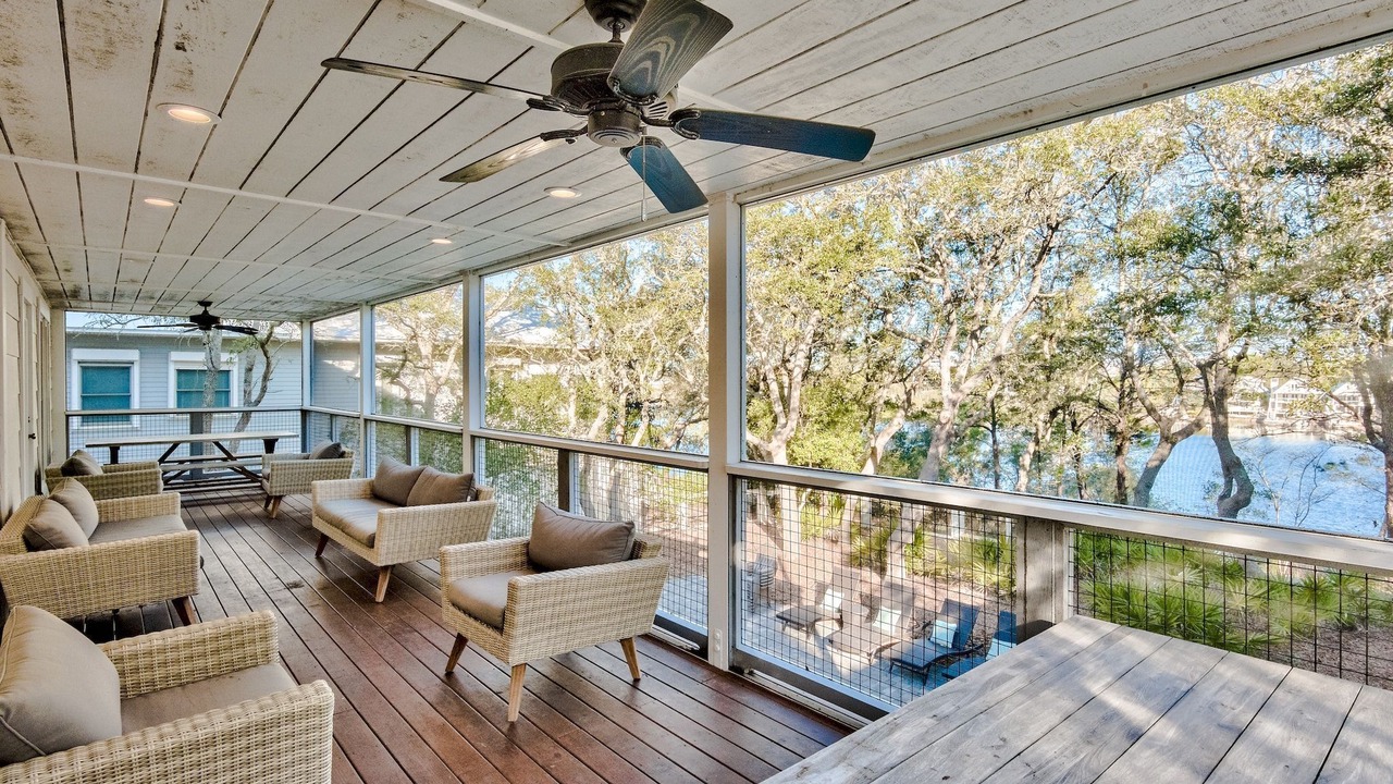 Photo of Patio Balcony in Seacrest