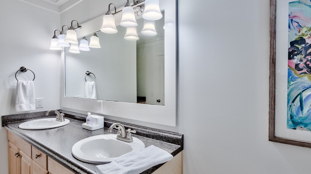 Photo of Bathroom in Seacrest
