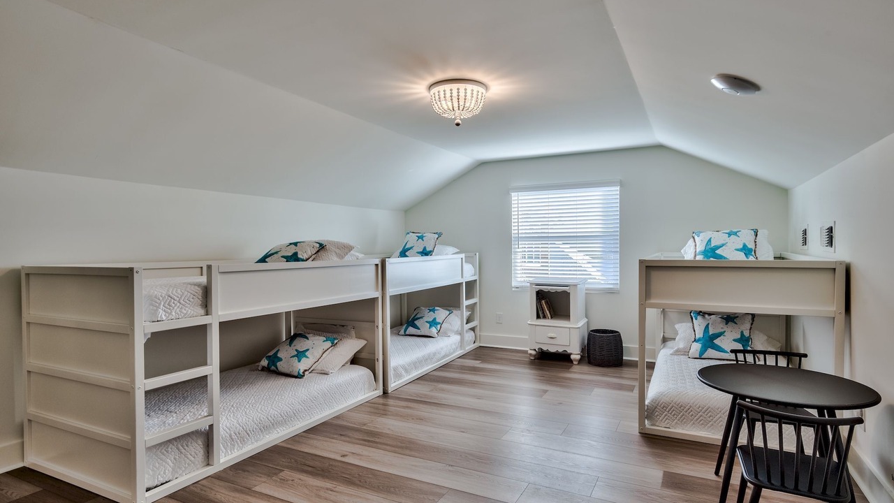 Photo of Bedroom in Seacrest