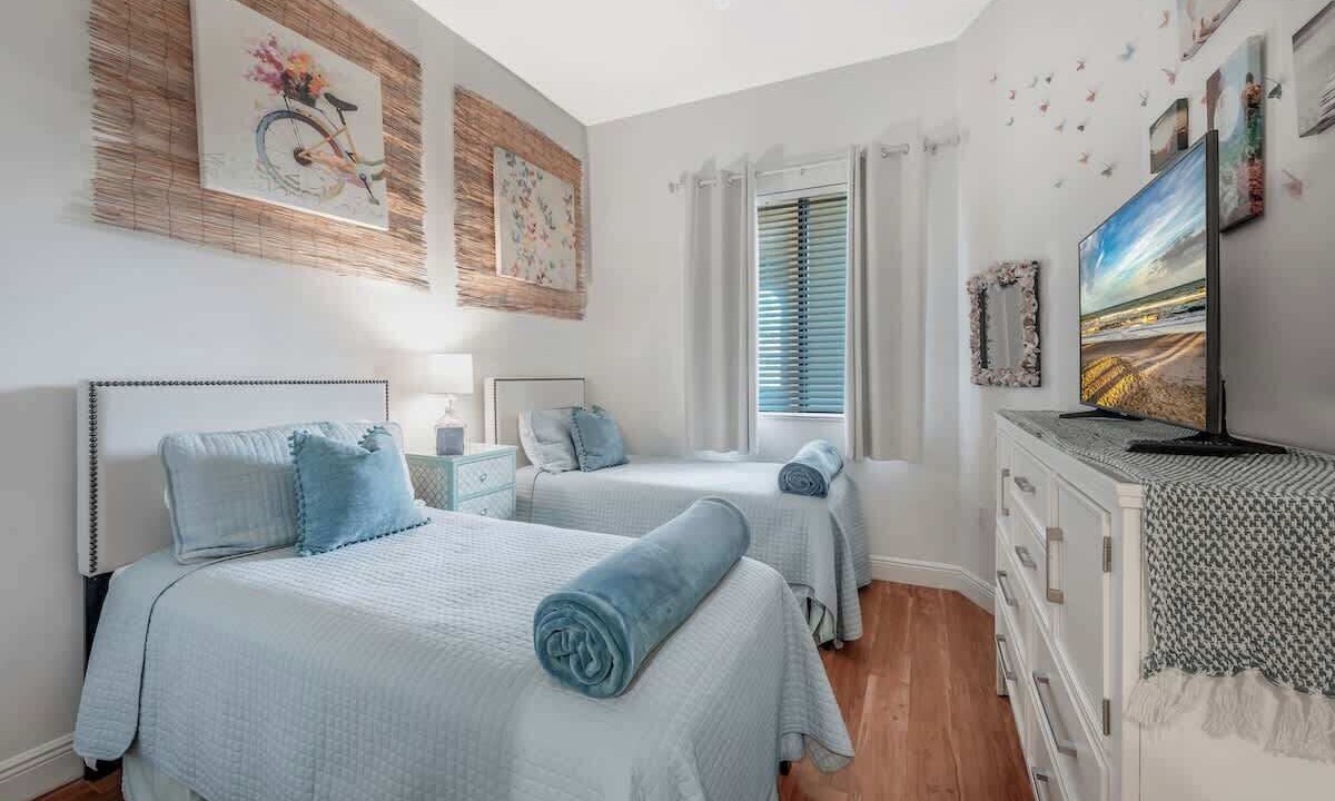 Photo of Bedroom in East Naples