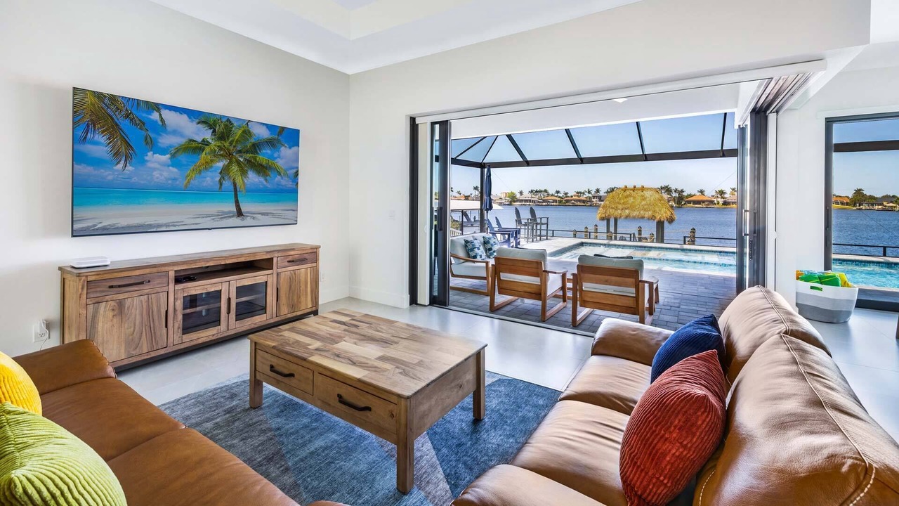 Photo of Livingroom in Eight Lakes