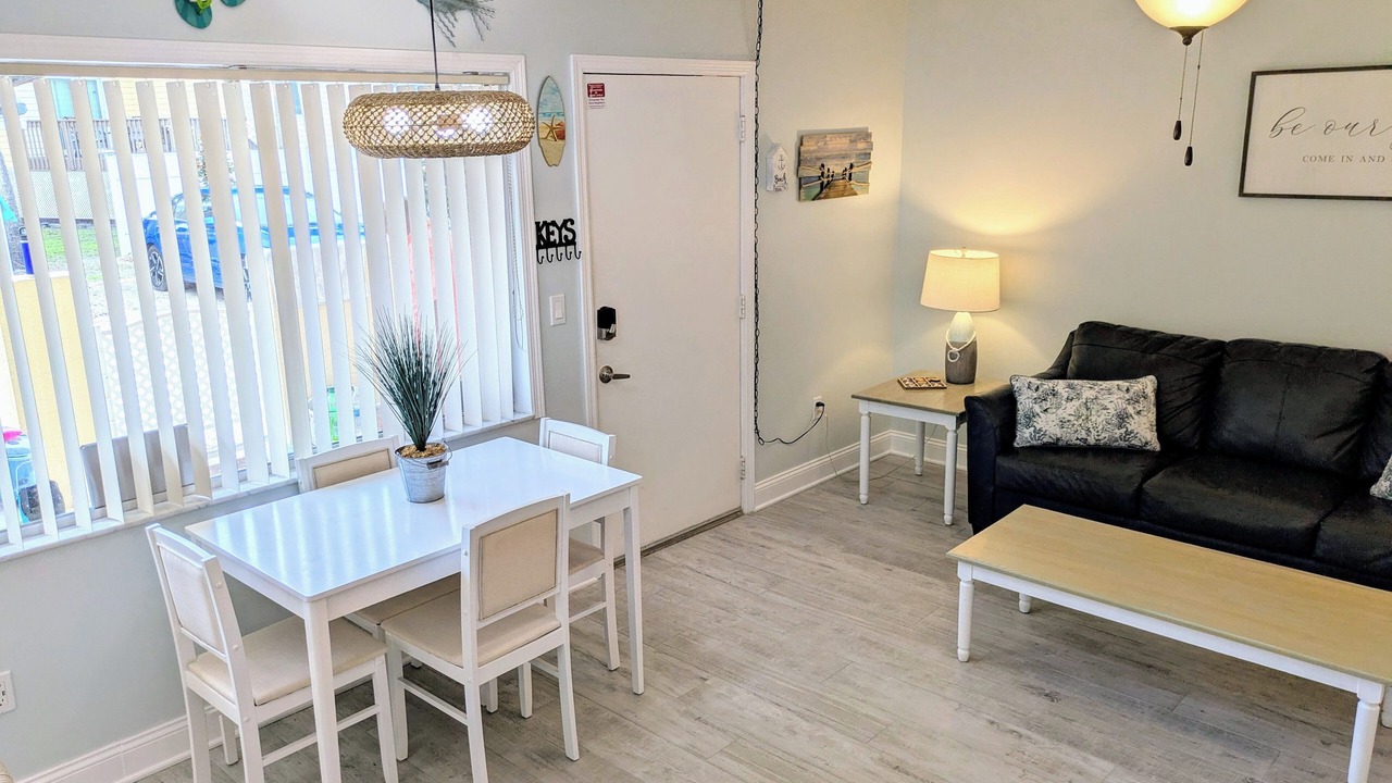 Photo of Livingroom in Siesta Key
